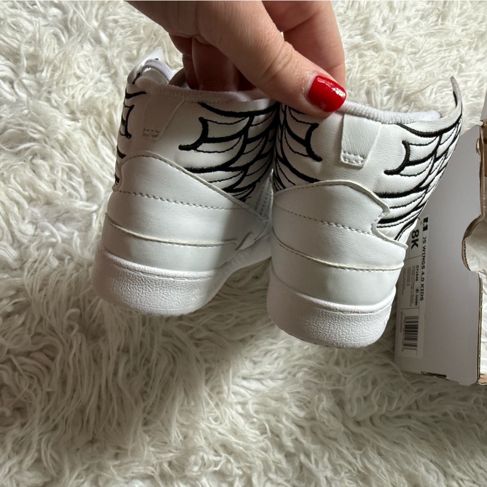 White Sneakers with Wing Design - Picture 7 of 9